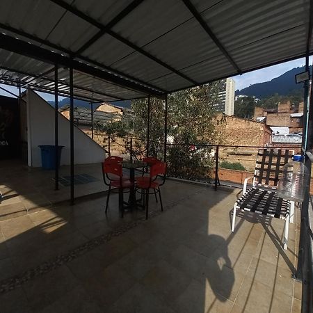 H C De Quevedo Hotel Bogotá Eksteriør billede