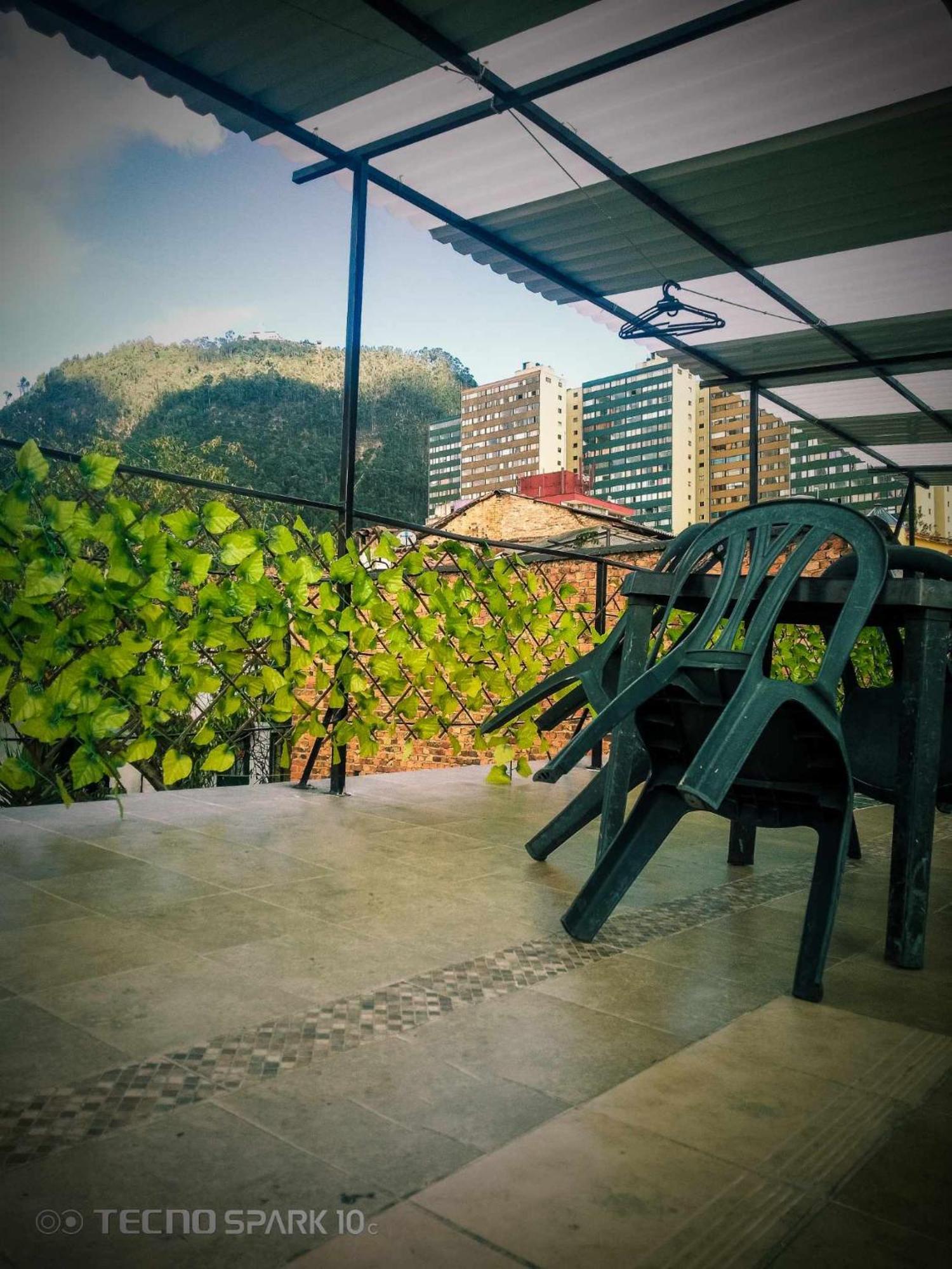 H C De Quevedo Hotel Bogotá Eksteriør billede